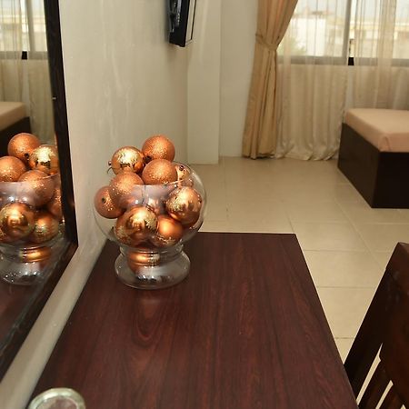Columbus Plaza Hotel General Santos City Екстер'єр фото